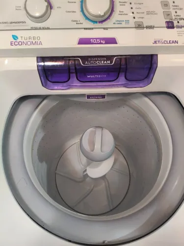 Máquina de lavar 10,5 Electrolux 220V