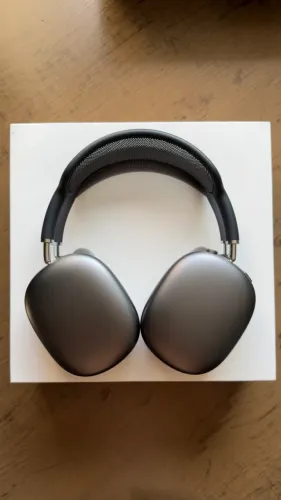 AirPods Max