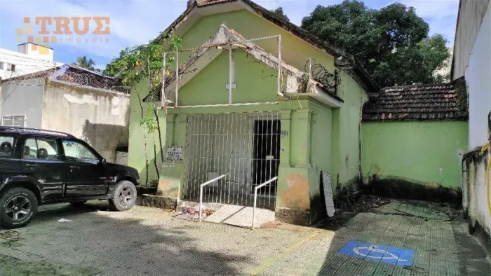 Ligue 0.8.1.9.9.1.7.8.0.2.2.7 Casa com 3 dormitórios, 200 m² - venda por R$ 990.000 ou alu