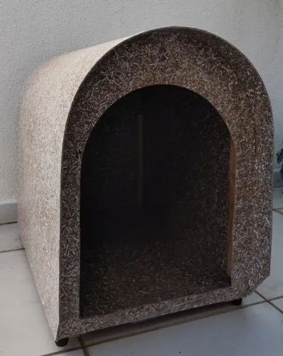Casinha de cachorro porte médio/grande