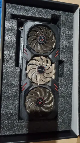 Rx 7600 phantom gaming