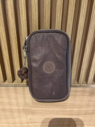 Estojo Kipling 50 pens
