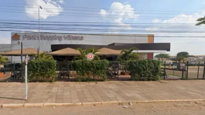 IMOVEL COMERCIAL - COM DUAS CONSTRUÇÕES, LOCALIZADO NA AV SABINO BEZERRA DE QUEIROZ, VILHE