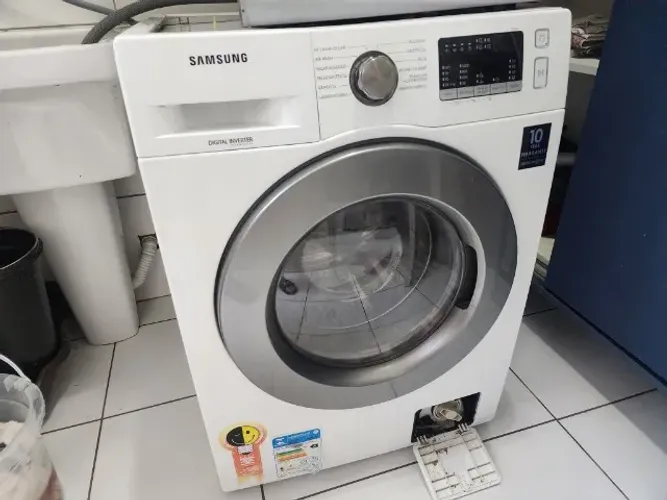 Lava e seca Samsung Digital Inverter 110V - precisa de reparo
