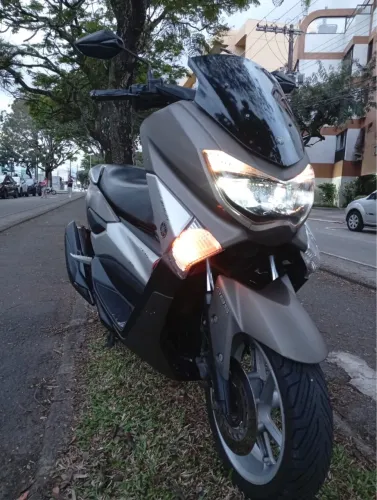 Vendo Moto Nmax 160 2017