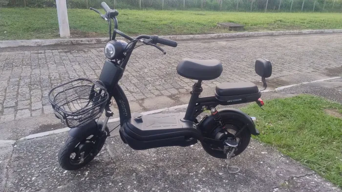 Bicicleta Elétrica Glomp 1000W 48V Bateria Lítio Removível - 1 Ano de Uso