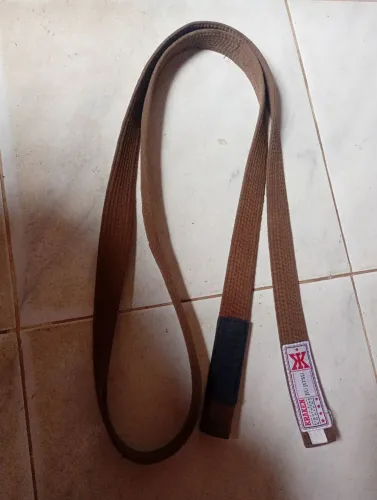 Faixa jiu-jitsu 