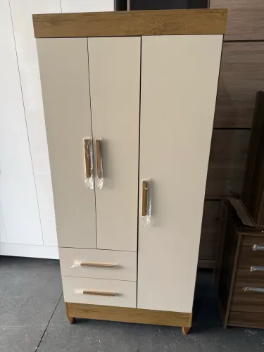 Guarda roupa 4 portas - entrego hoje 