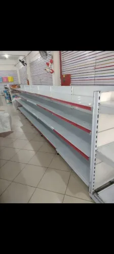 Prateleiras modulo duplo de centro de loja.