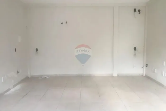 SALA COMERCIAL PARA LOCAÇÃO CENTRO DE PORTO SEGURO