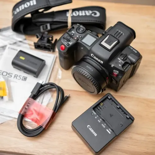 Canon R5c + adaptador otimo estado