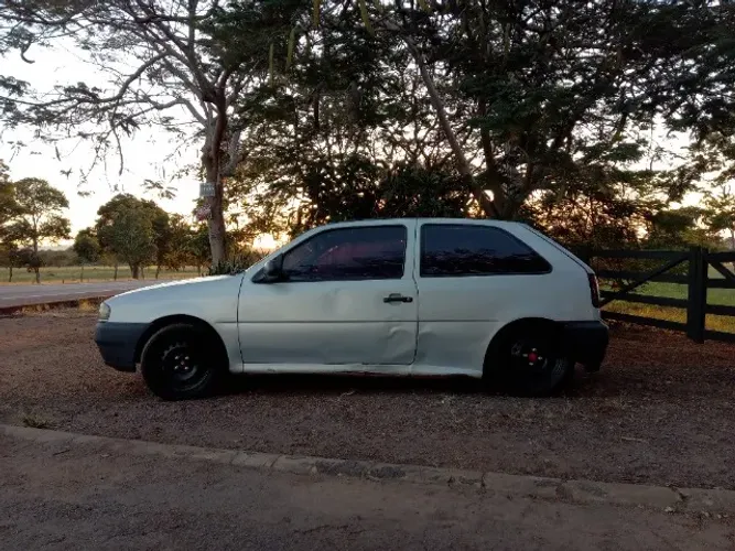 Volkswagen Gol Geração III Plus 1.0 MI 16V Gasolina Mec. 2P 2001