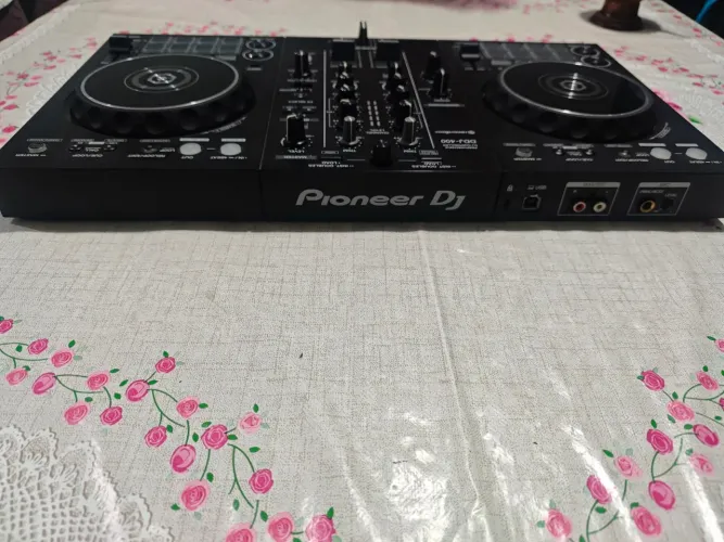 Controladora Pioneer DDJ 400