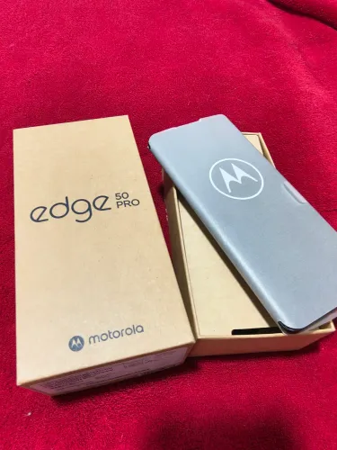 Moto Edge 50 pro Impecável