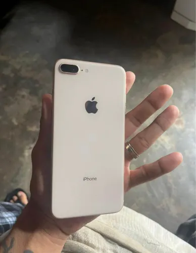 iPhone 8Plus 