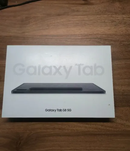 Tablet Samsung Galaxy Tab S8 5G 256GB c/ S-Pen (Único Dono) - Oportunidade!