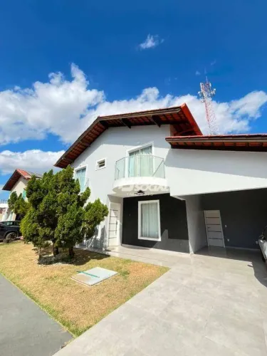 Belíssima casa de alto padrão disponível para venda ou locação no Condomínio Forte Príncip