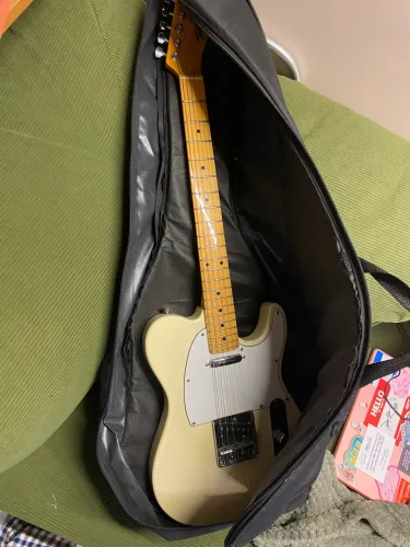 Guitarra Tagima All white