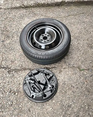 Kit estepe Fiat argo , cronoss , uno aro 14 chave de roda macaco mais estepe