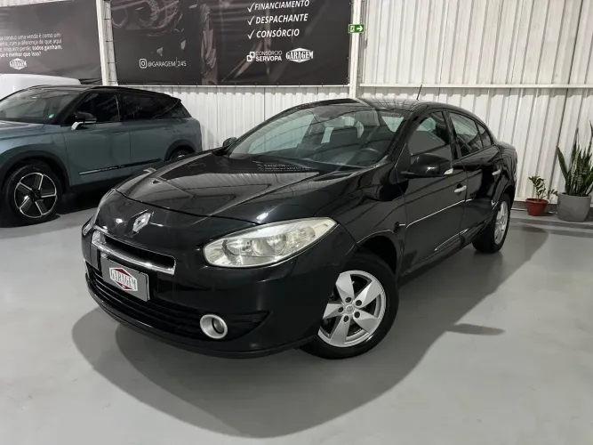 Renault Fluence Sed. Dynamique 2.0 16V Flex Aut. 2013