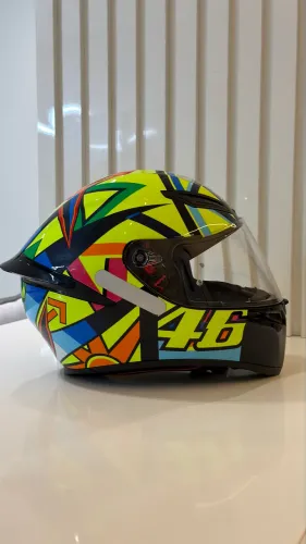 2 Capacetes AGV Originais - Tamanhos 56 e 60 - Impecável