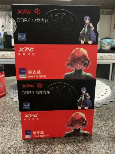 Memória RAM DDR4 Adata XPG Z1 Gold 3200MHz 32GB(4x8GB)