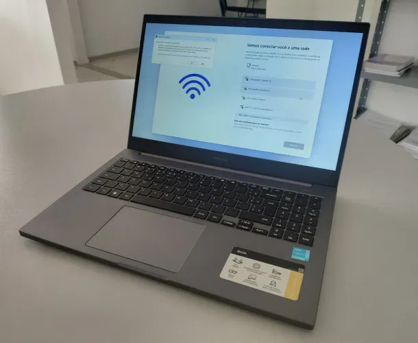 Notebook Samsung Book 4GB 500GB Tela 15.6 antirreflexo Windows 11
