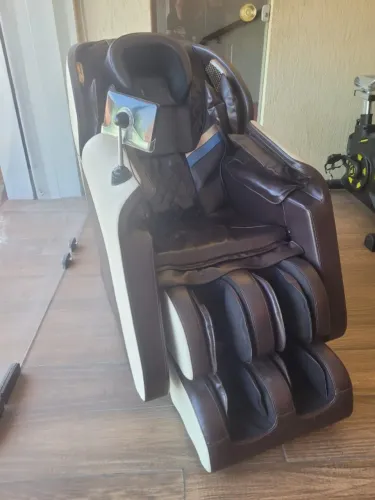 POLTRONA DE MASSAGEM - ZERO G WTECH