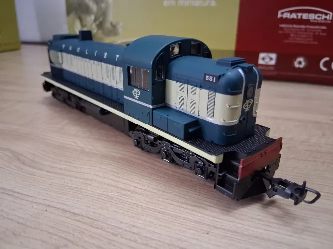 LOCOMOTIVA HO RSC-3 CPEF FRATESCHI PRODUTO NOVO EXCLUSIVO P/ VENDA IMPECÁVEL!!