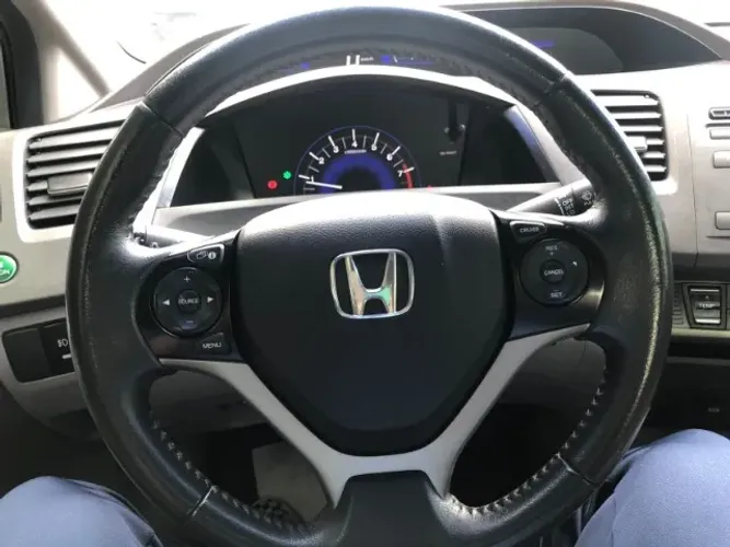 Honda Civic Sedan LXS 1.8/1.8 Flex 16V Mec. 4P 2012