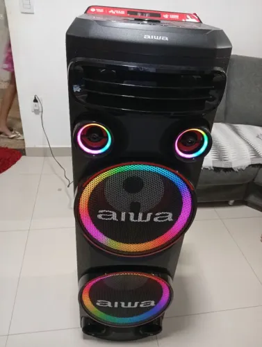 Caixa de som aiwa