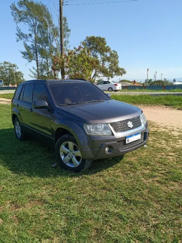 Suzuki Grand Vitara 2.0 16V 4x2/4x4 5P Mec. 2011
