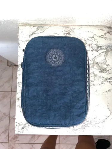 Estojo Kipling