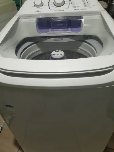 Máquina Eletrolux jet&clean 12k 110 V em bom estado funcionando perfeitamente