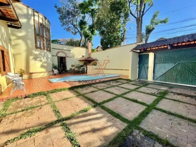 Casa com 4 quartos para alugar por R$ 6.800/mês - Santa Amélia - Belo Horizonte/MG