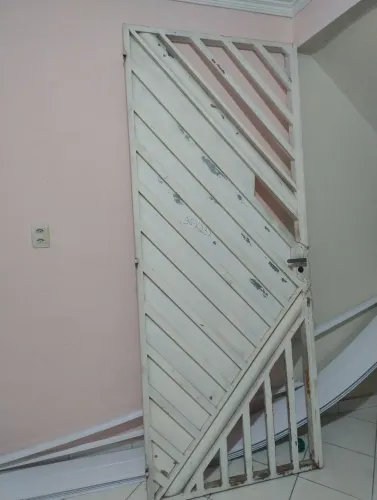 PORTÃO SEMI NOVO