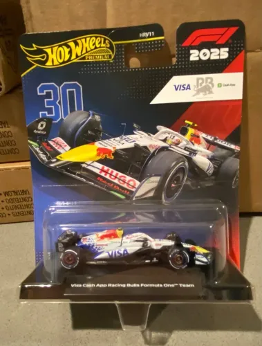 Hot Wheels Formula 1 Premium - Visa Cash App Racing Bulls F1