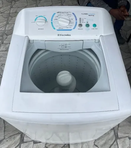 MÁQUINA DE LAVAR ROUPAS ELECTROLUX 12 kg Com GARANTIA