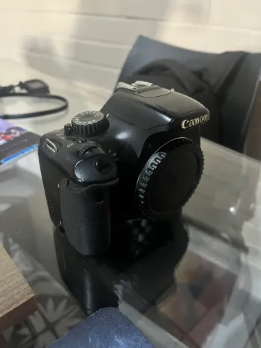 Canon T2i