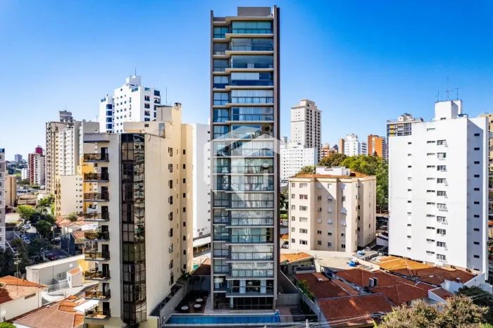 APARTAMENTO À VENDA NO CAMBUÍ COM 2 SUÍTES E CHURRASQUEIRA