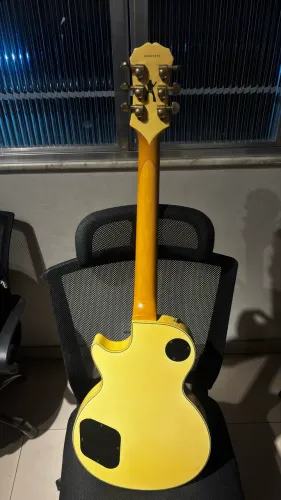 Guitarra Epiphone Les Paul Zakk Wylde EMG 81/80 + case Gator