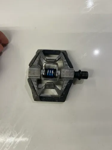 Pedal Crankbrothers Double Shot 2 Alumínio Clip + Plataforma