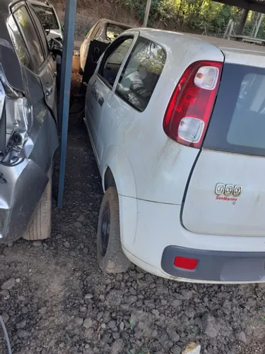 Sucata Fiat Uno Vivace 1.0 2014 2 portas 