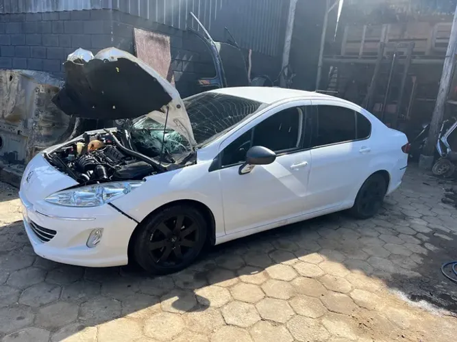 Sucata Peugeot 408 2012 2.0 Manual ( Vendo peças )