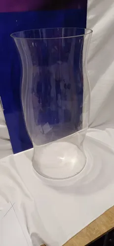 Donzela em vidro grande para santos em torno de 1 metro