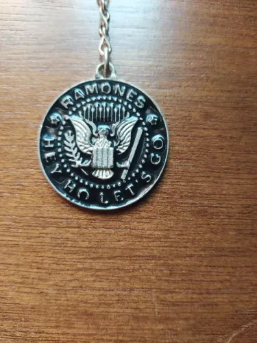 Chaveiro metal banda Ramones