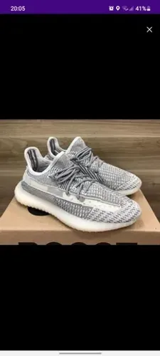 Tênis Adidas Yeezy nas cores mais desejadas veja o catálogo completo 