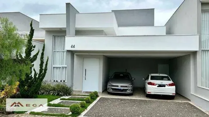 Casa à venda em condomínio no Lenheiro em Valinhos/SP