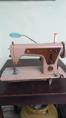 Máquina de costura