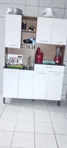  Armario de cozinha em perfeito estado